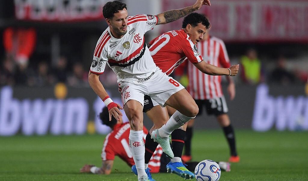 Estudiantes no pudo romper el cero ante Flamengo y buscará la final en el Maracaná