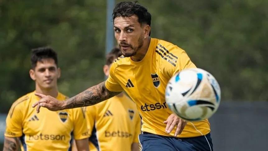 Paredes no se rinde y quiere jugar ante Vasco: Boca espera por su capitán